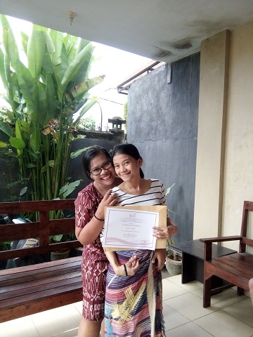 Reeva Bali Spa School Student